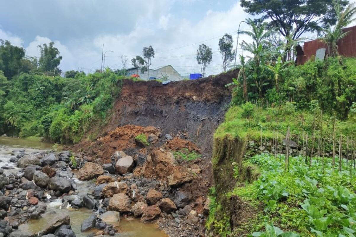 Longsor Susulan Terjadi di Tebing Sungai Galeh Temanggung, Warga Diimbau Waspada