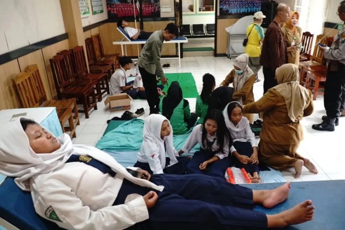 Puluhan Siswa SMP di Tulungagung Keracunan Seusai Makan MBG, 4 Dirujuk ke RS