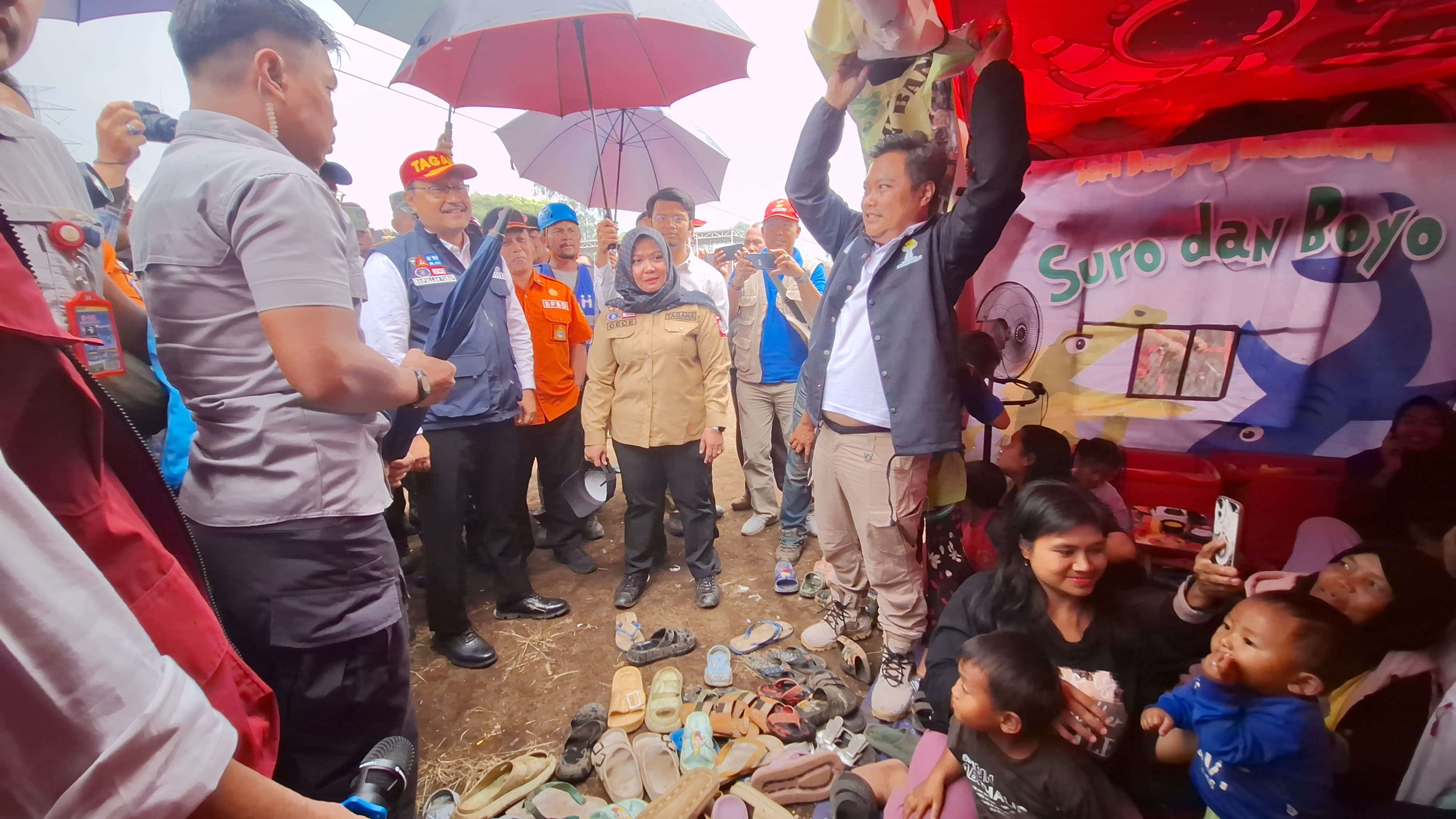 Kunjungi Korban Gempa Bandung, Mensos Gus Ipul Dapat Curhatan Warga Soal Pembangunan Rumah