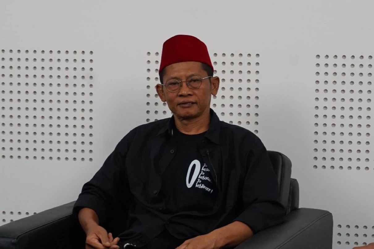 Baliho Ganjar-Mahfud di Bali Dicopot, Ksatria Airlangga Minta Jatim Netral