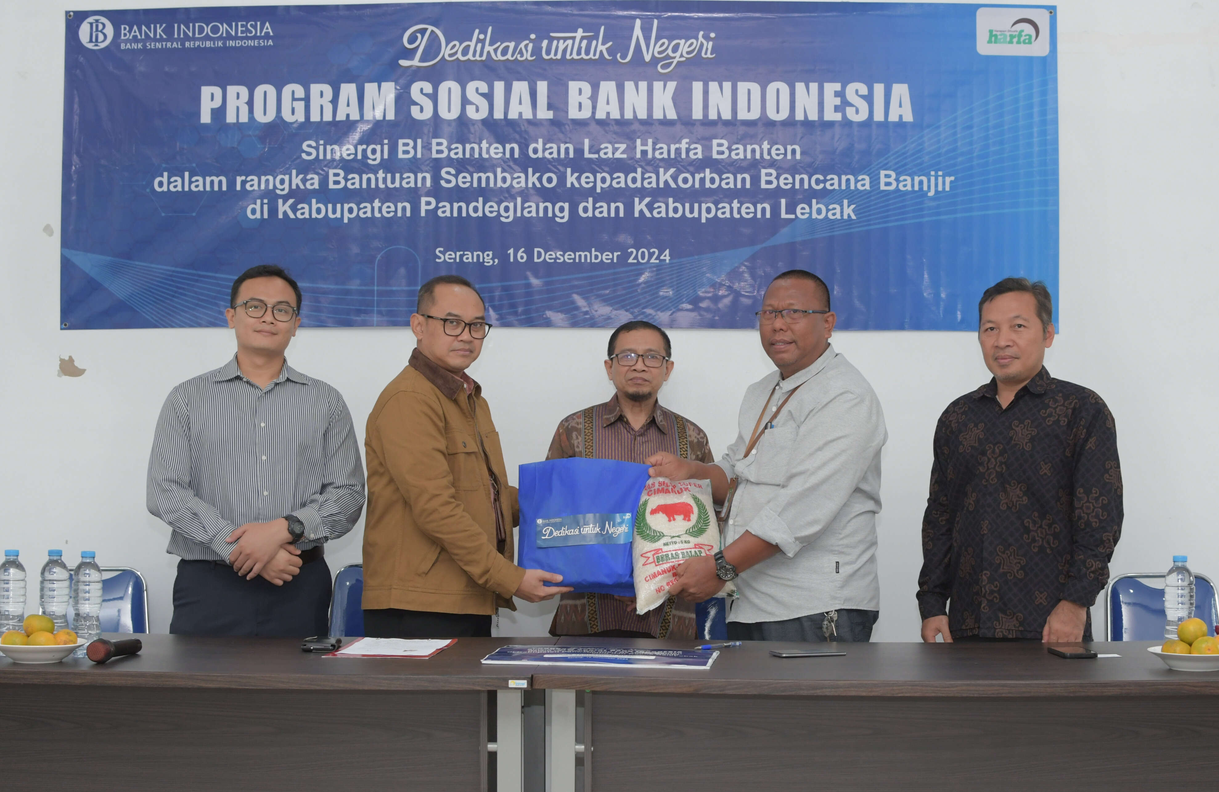 Bank Indonesia Banten Salurkan Ribuan Paket Sembako untuk Korban Banjir