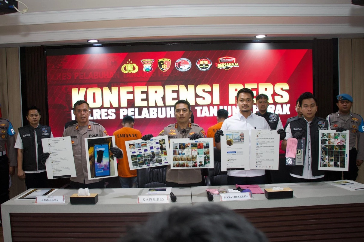 Miliki Ribuan Anggota, Polisi Ungkap Peran Admin Grup Facebook Gay Khusus Surabaya