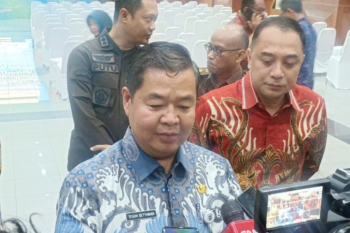 Buntut Kerusuhan Demo, Kemendagri Aktifkan Pos Kamling Nasional, Surabaya Jadi Acuan