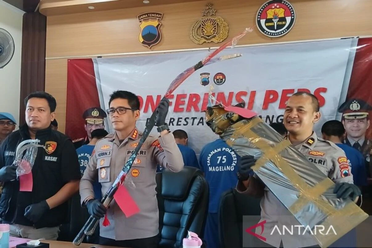 Remaja di Magelang Ditangkap Polisi Seusai Bayar Paket COD, Ternyata...