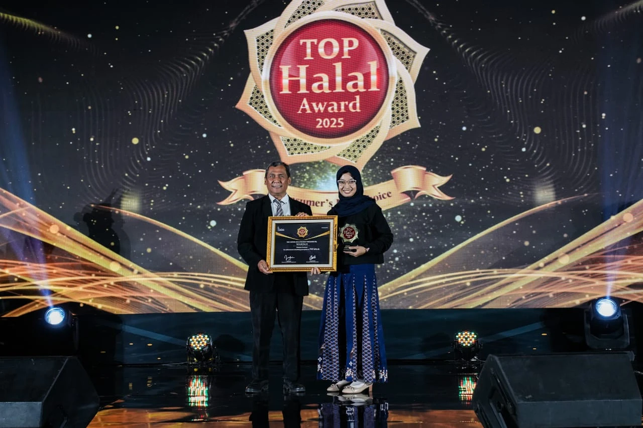 Perkuat Posisi di Industri Kecantikan Indonesia, Wardah Raih 2 Penghargaan Top Halal Award 2025