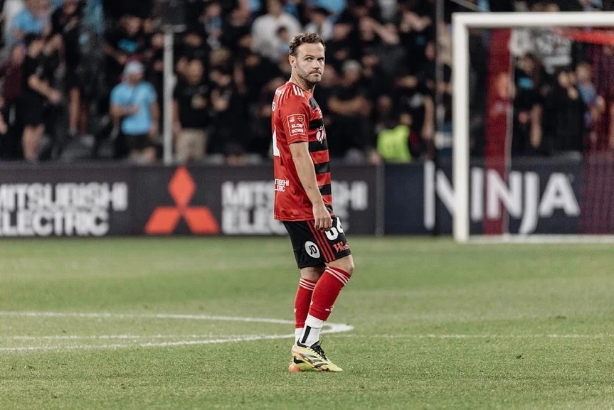 Robbie Gaspar Sampaikan Alasan Juan Mata Tak Diboyong Western Sydney Western ke Bandung