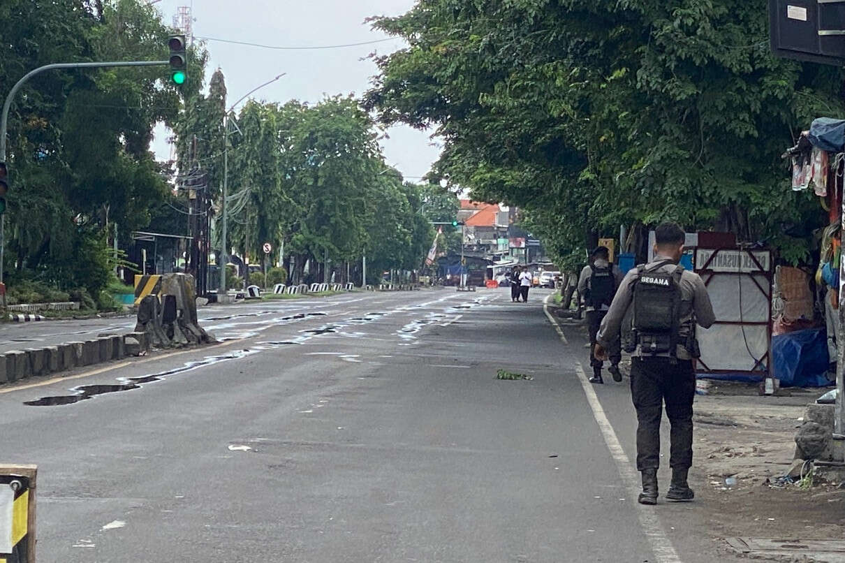 Detik-Detik Ledakan di Markas Gegana Polda Jatim, Warga Takut Berlarian