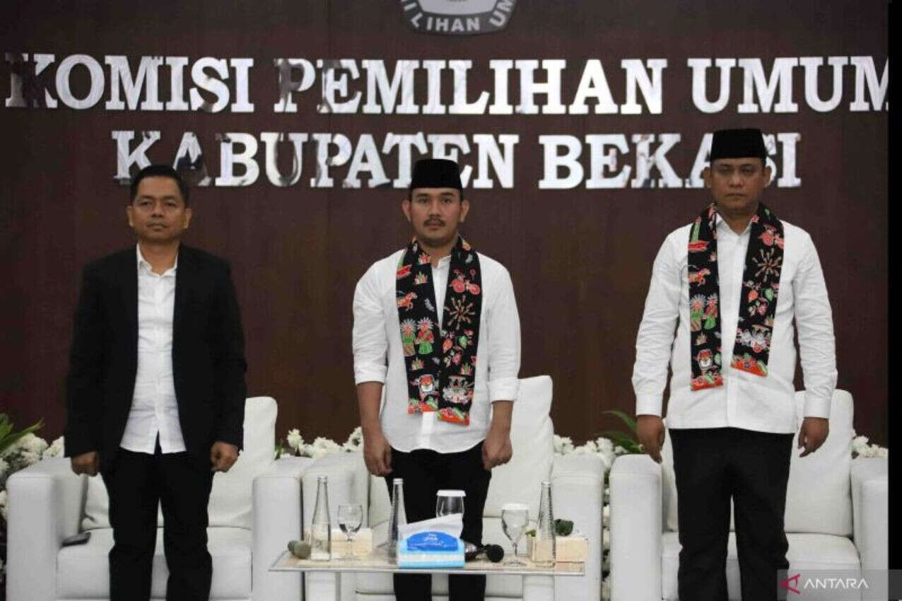 Bupati Bekasi Terpilih Ade-Asep Bakal Dilantik Presiden Prabowo 6 Februari 2025