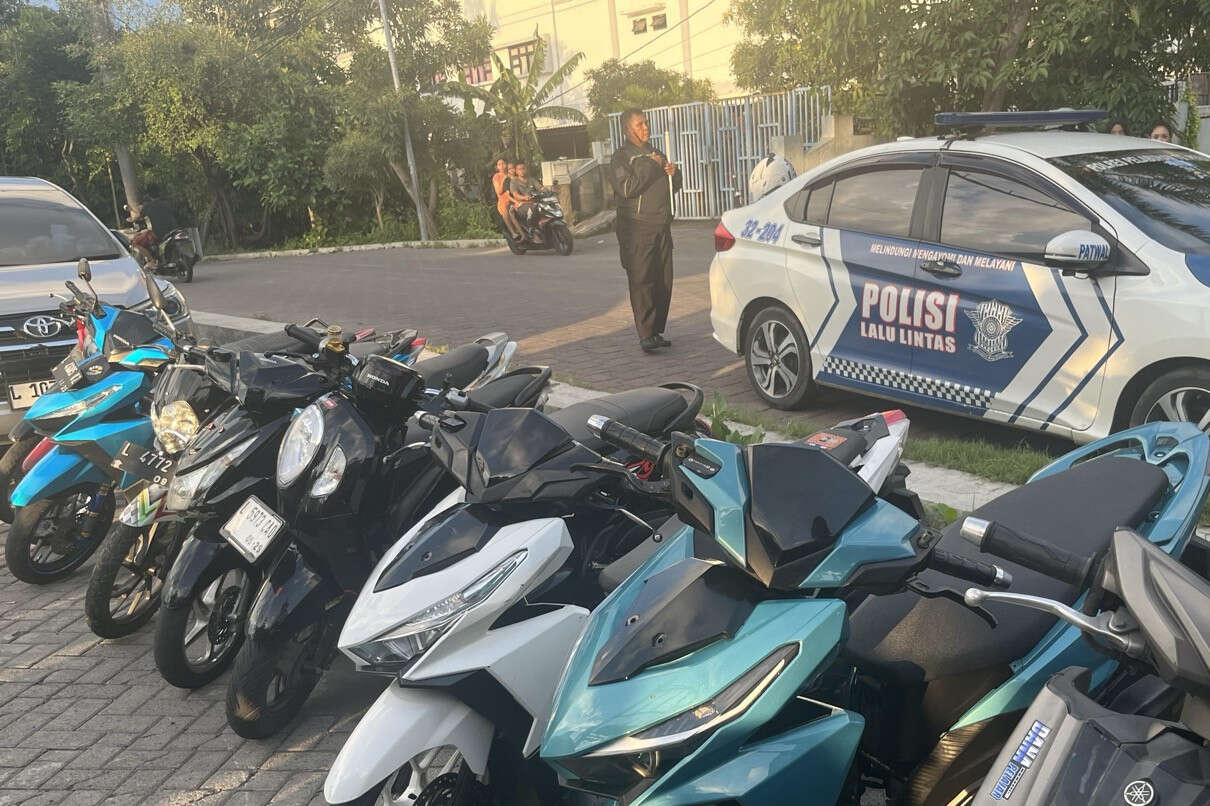 Razia Balap Liar di Akses Suramadu, Polisi Sita 14 Motor dan Tangkap 15 Orang