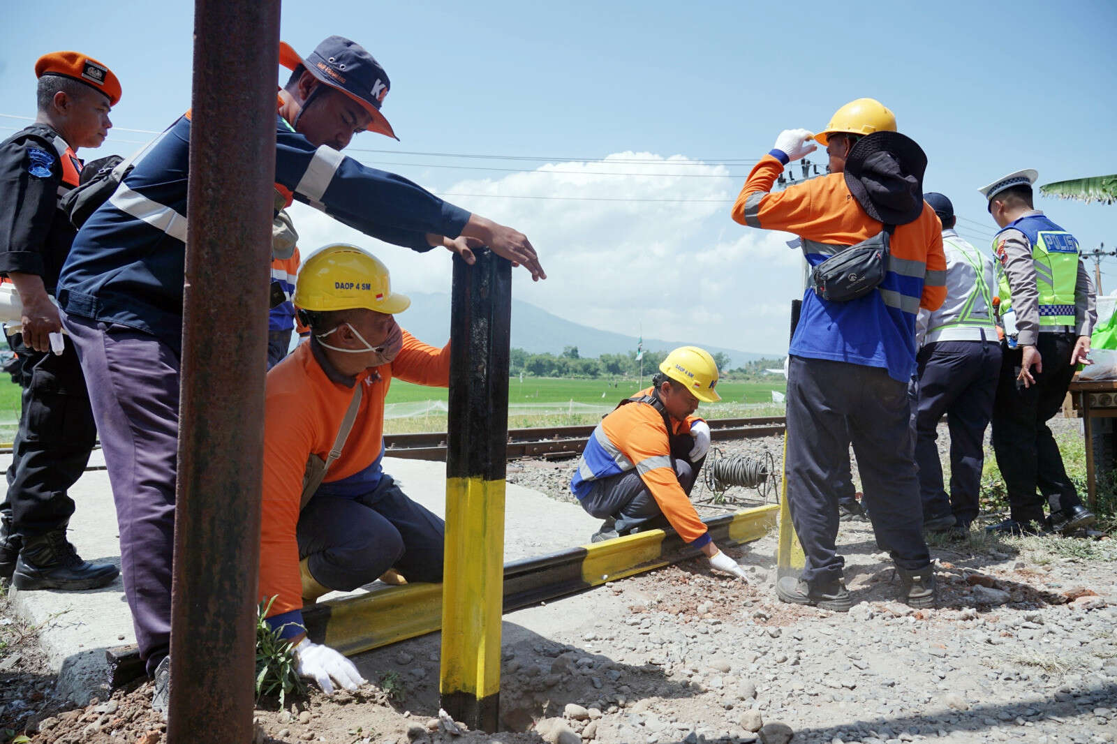 Langkah Tegas! KAI Daop 4 Semarang Tutup 10 Perlintasan Sebidang Tidak Dijaga