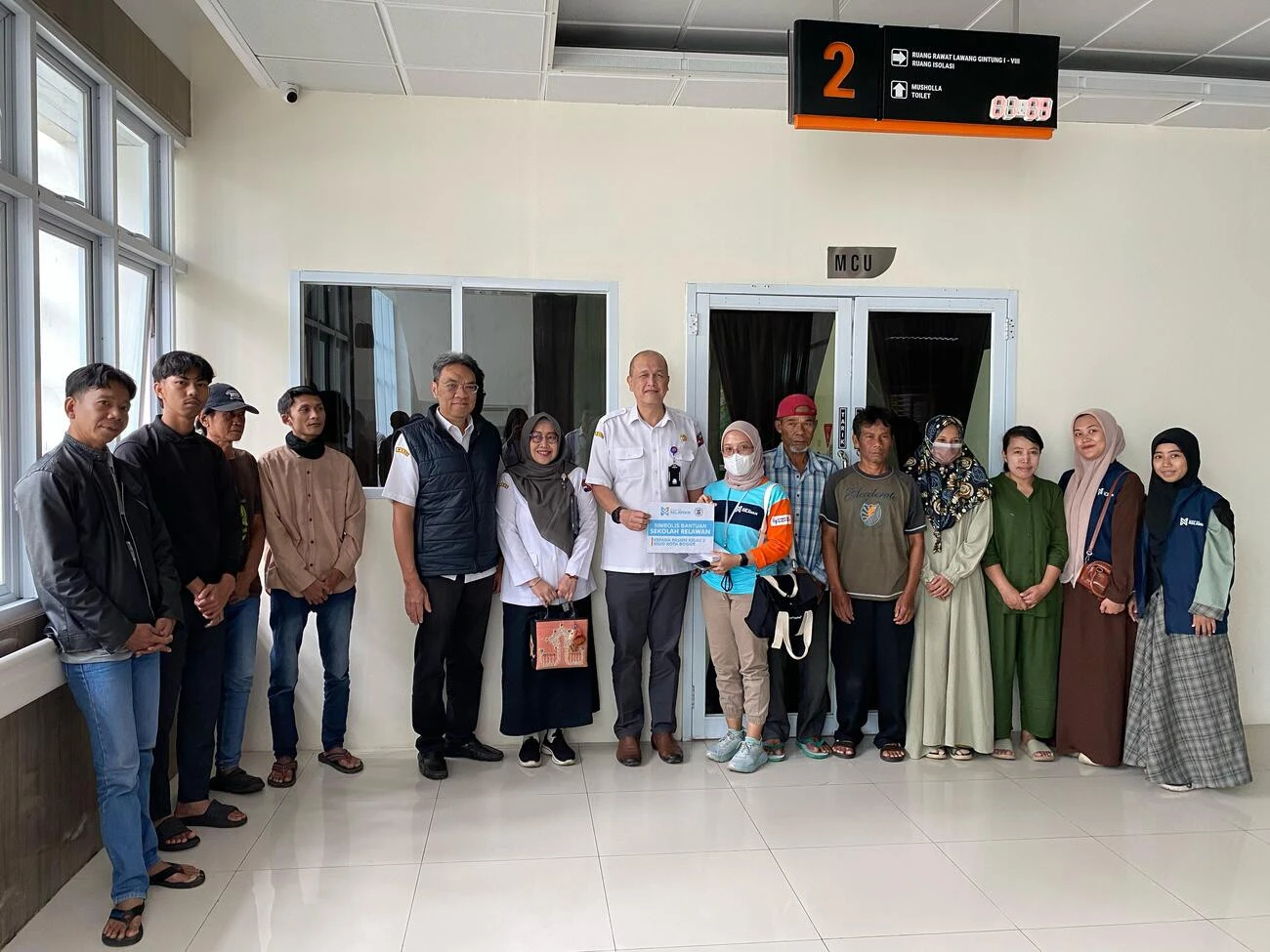 200 Pasien Kelas 3 RSUD Kota Bogor Dapat Bantuan dari Sekolah Relawan