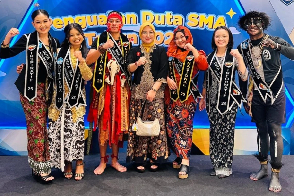 Alexa Salsabila, Siswi SMAN 1 Sooko Mojokerto Jadi Duta SMA Nasional 2025