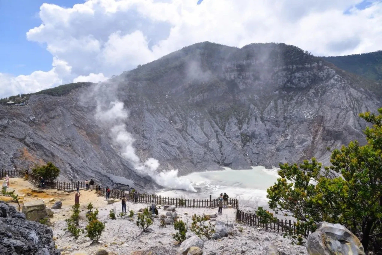 Aktivitas Gunung Tangkuban Parahu Naik di Akhir Pekan Ini, Warga dan Pengunjung Diminta Hati-hati