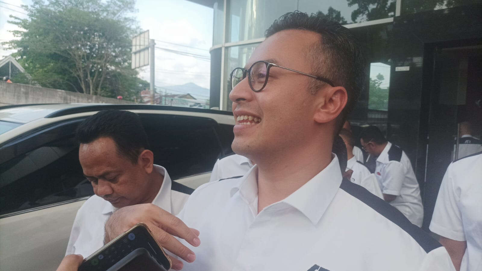 Siap Ciptakan Iklim Investasi Sehat, Almer Faiq Rusydi Daftar Jadi Calon Ketua Kadin Jabar