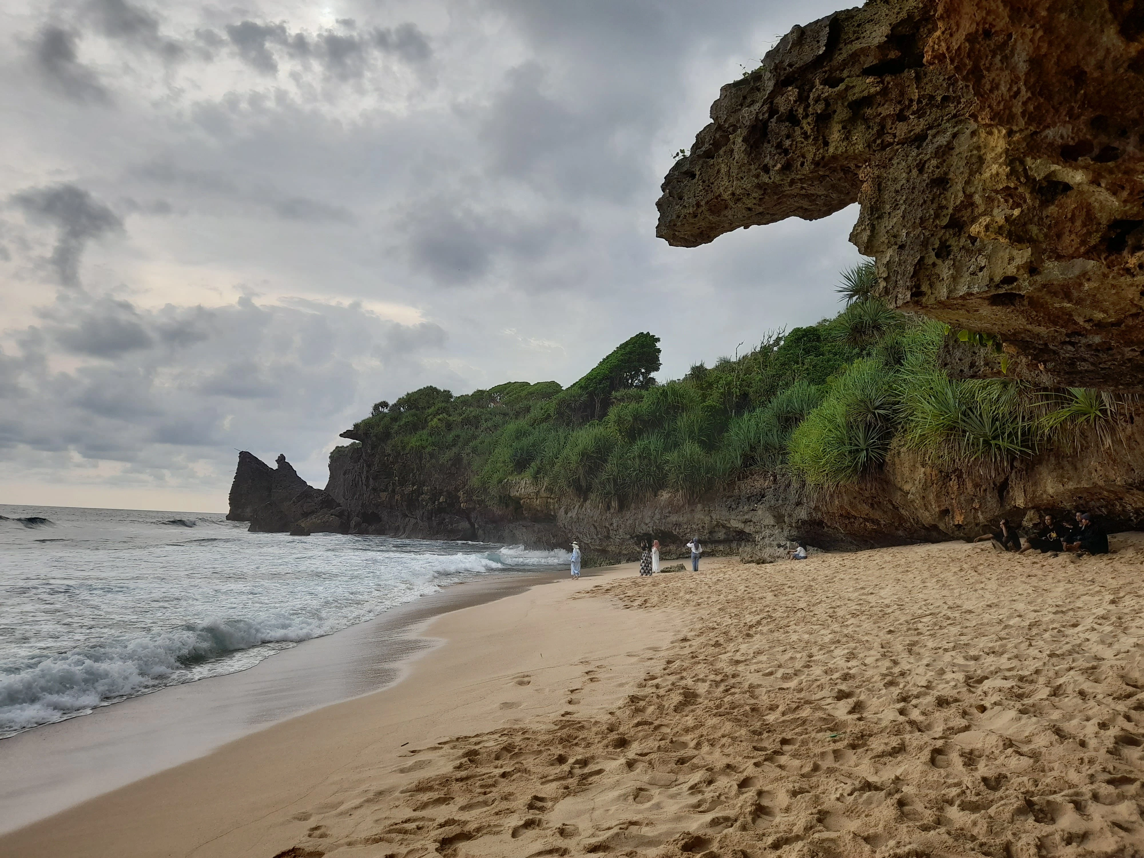 Keraton Yogyakarta Akan Mulai Menata Kawasan Pantai Sanglen