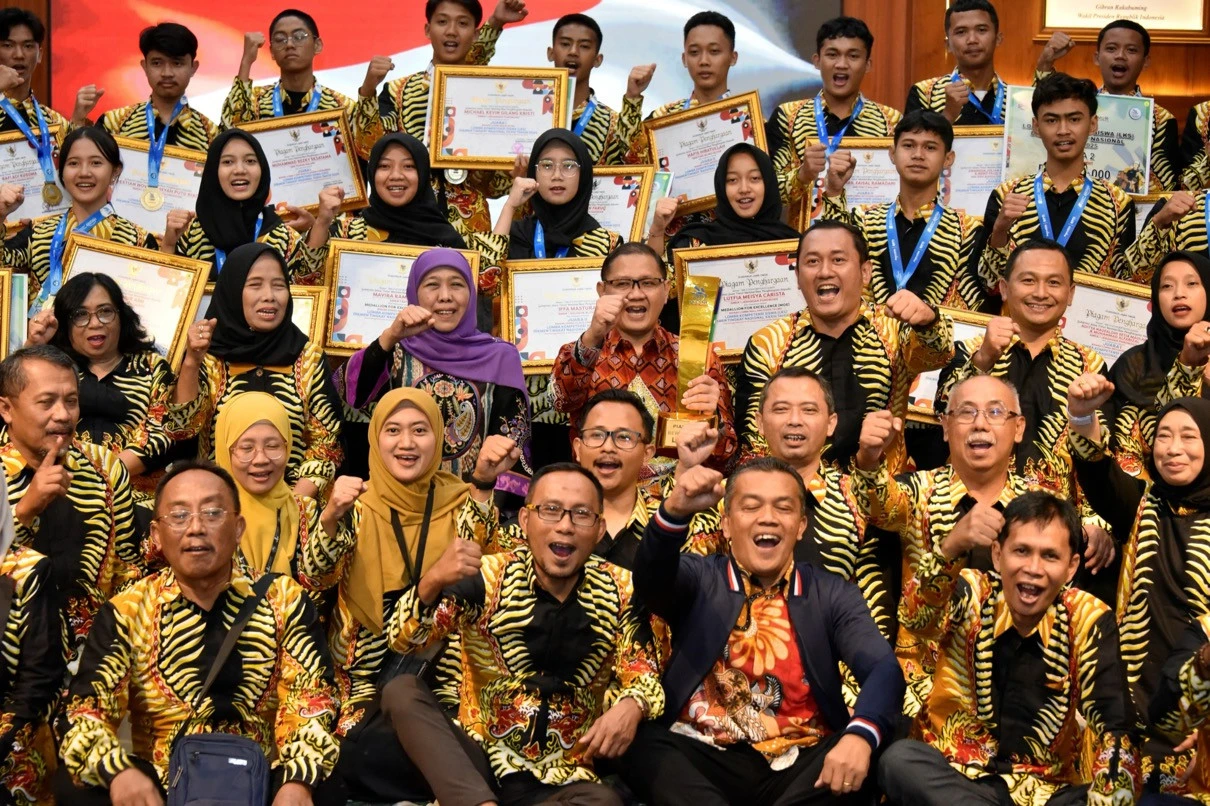 Jatim Juara LKS Nasional, Gubernur Khofifah Beri Bonus untuk Semua Kontingen