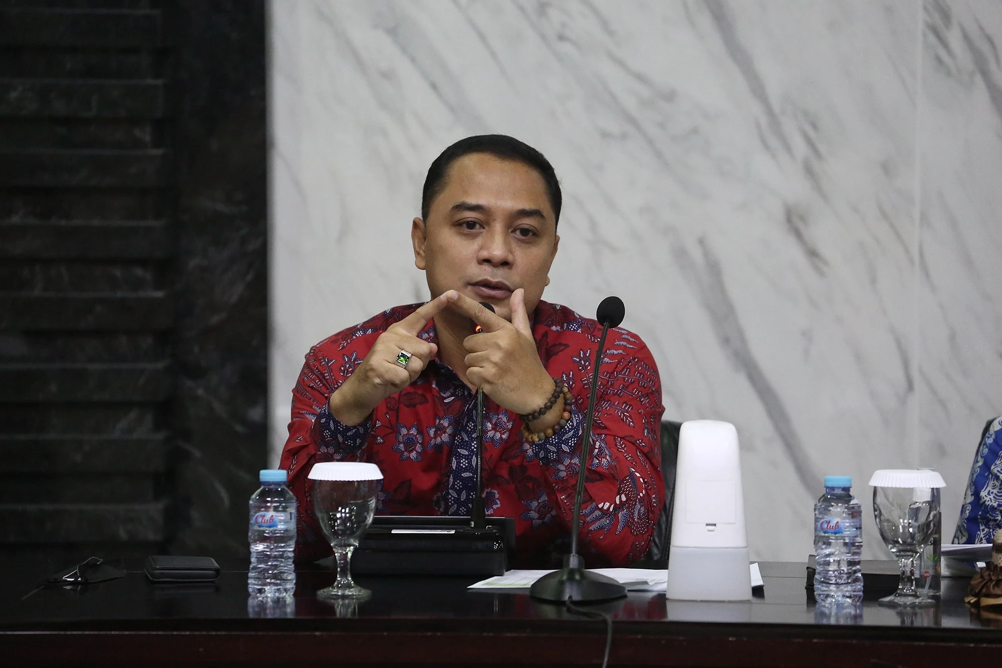 Wali Kota Eri Minta Inspektorat Beri Sanski Berat ke Guru yang Banting Siswa