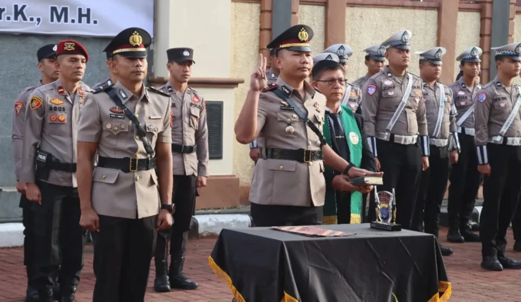 Pimpin Sertijab Kapolsek Damai, Kapolres AKBP Boney Sampaikan Pesan Begini