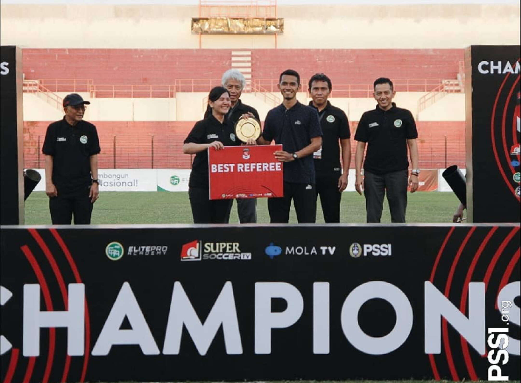 Wasit Muhammad Tri Santoso Pimpin Borneo FC vs PSBS Biak Malam Ini, Berikut Profilnya