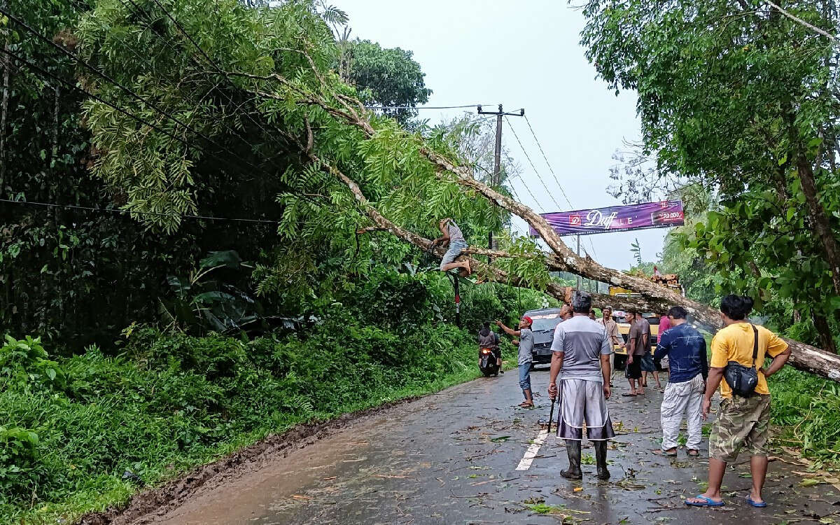 Serang, Lebak, Pandeglang, Cilegon, dan Tangerang Waspada Cuaca Ekstrem