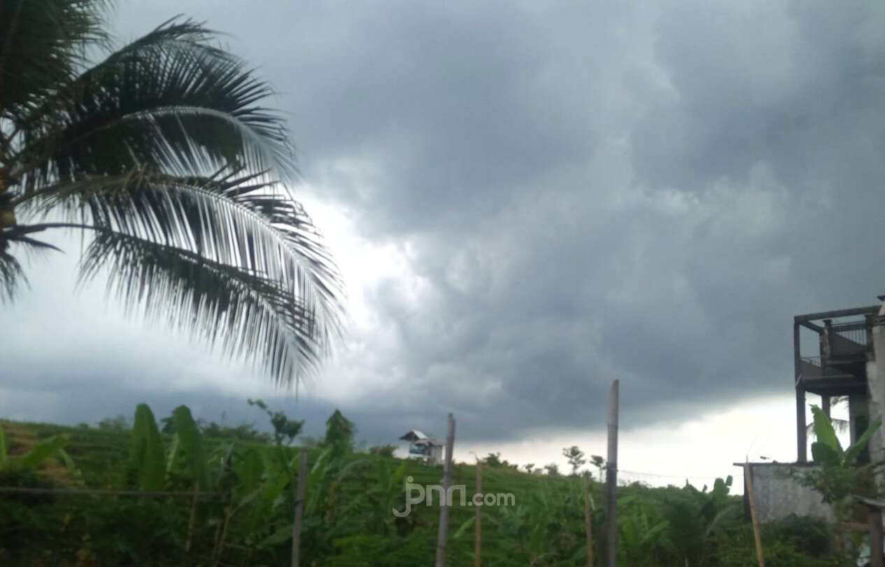 Bali Mulai Dilanda Hujan Ringan hingga Lebat, BMKG Imbau Dampak Cuaca Ekstrem