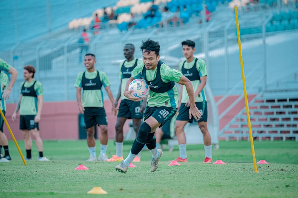 Dayat Resmi Berpisah Setelah Laga Persebaya vs Bali United, Sandang Ban Kapten