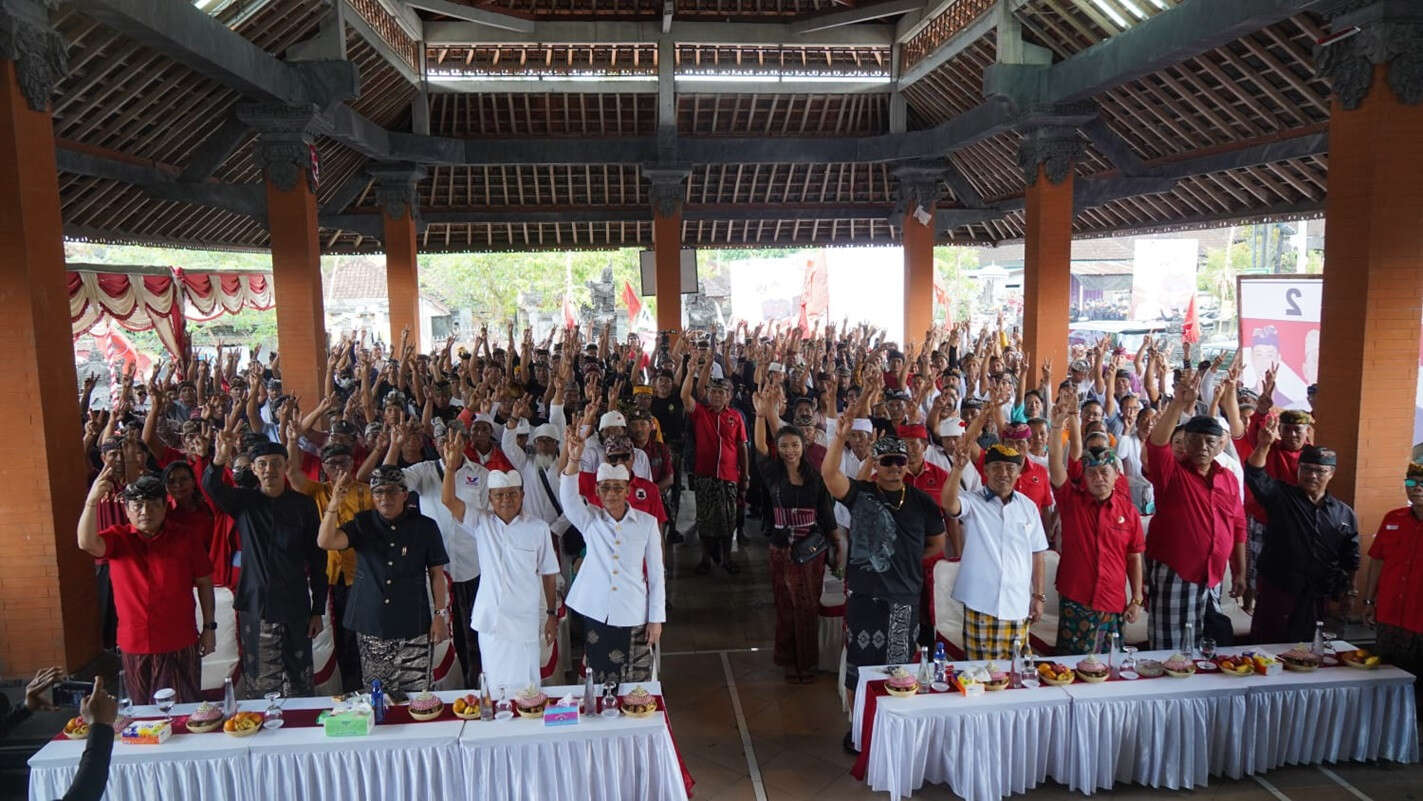 Warga Klungkung Bulat Dukung Koster – Giri, Minta Proyek PKB Dilanjutkan