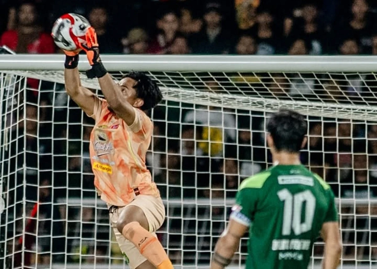Persebaya Ikat Ernando Ari dengan Kontrak Multiyears, Responsnya Berkelas