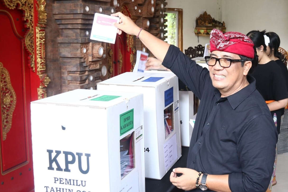 Bupati Komang Sanjaya Percaya Diri Masyarakat Tabanan Puas Kinerjanya, Hhmm