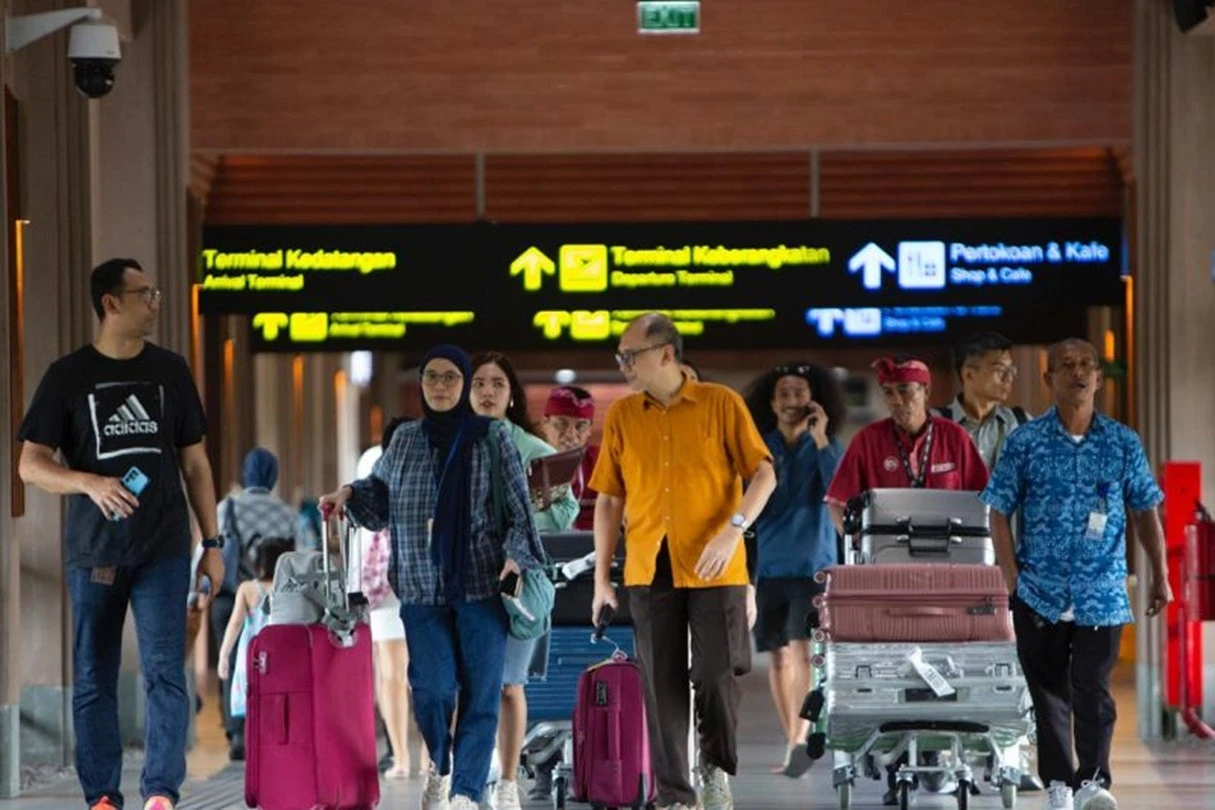 Libur Iduladha Bawa Berkah, Penumpang di Bandara Bali Melonjak, Sebegini
