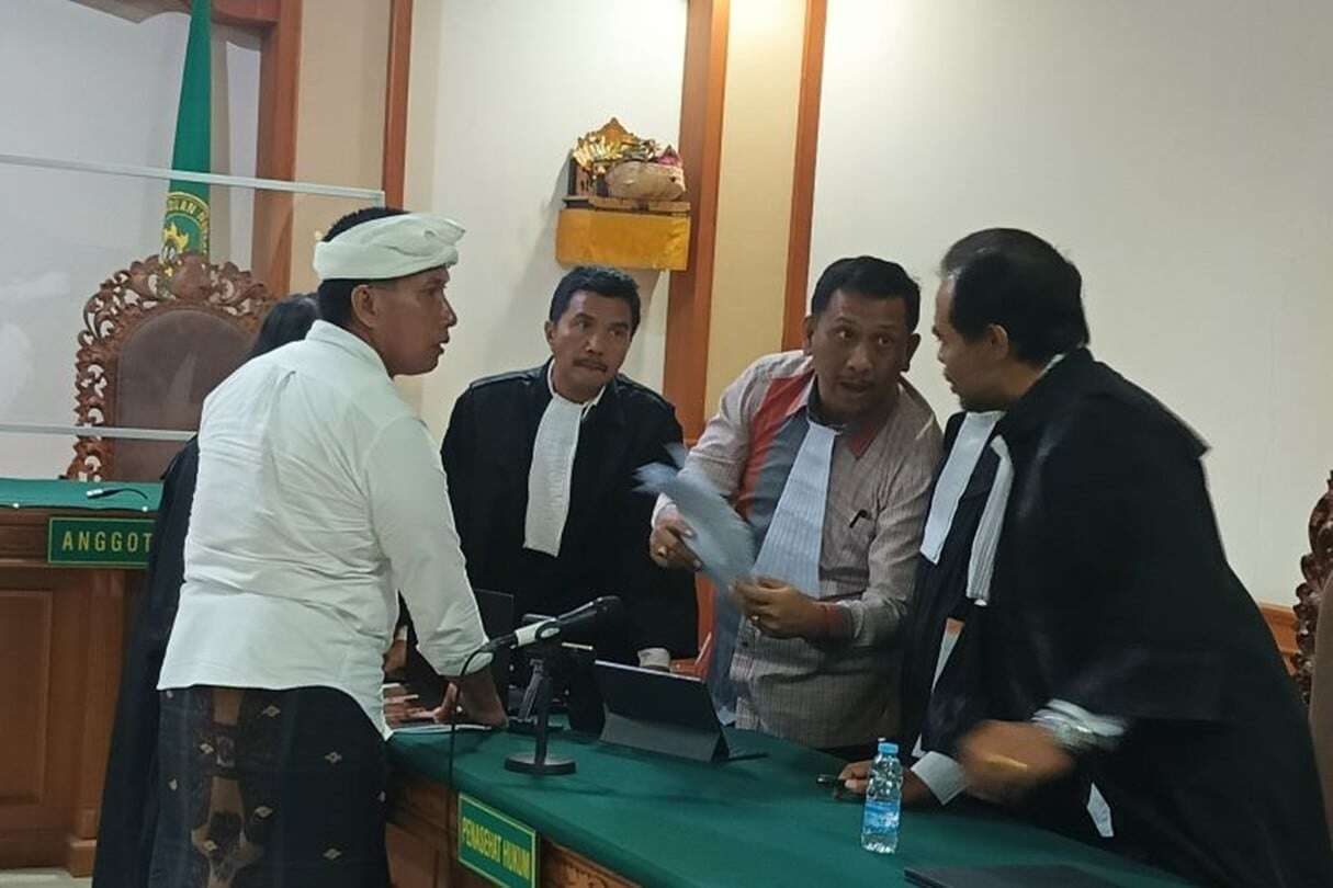 Bendesa Adat Berawa Klaim tak Paksa Investor Setor Rp 100 Juta, Serang Balik Saksi