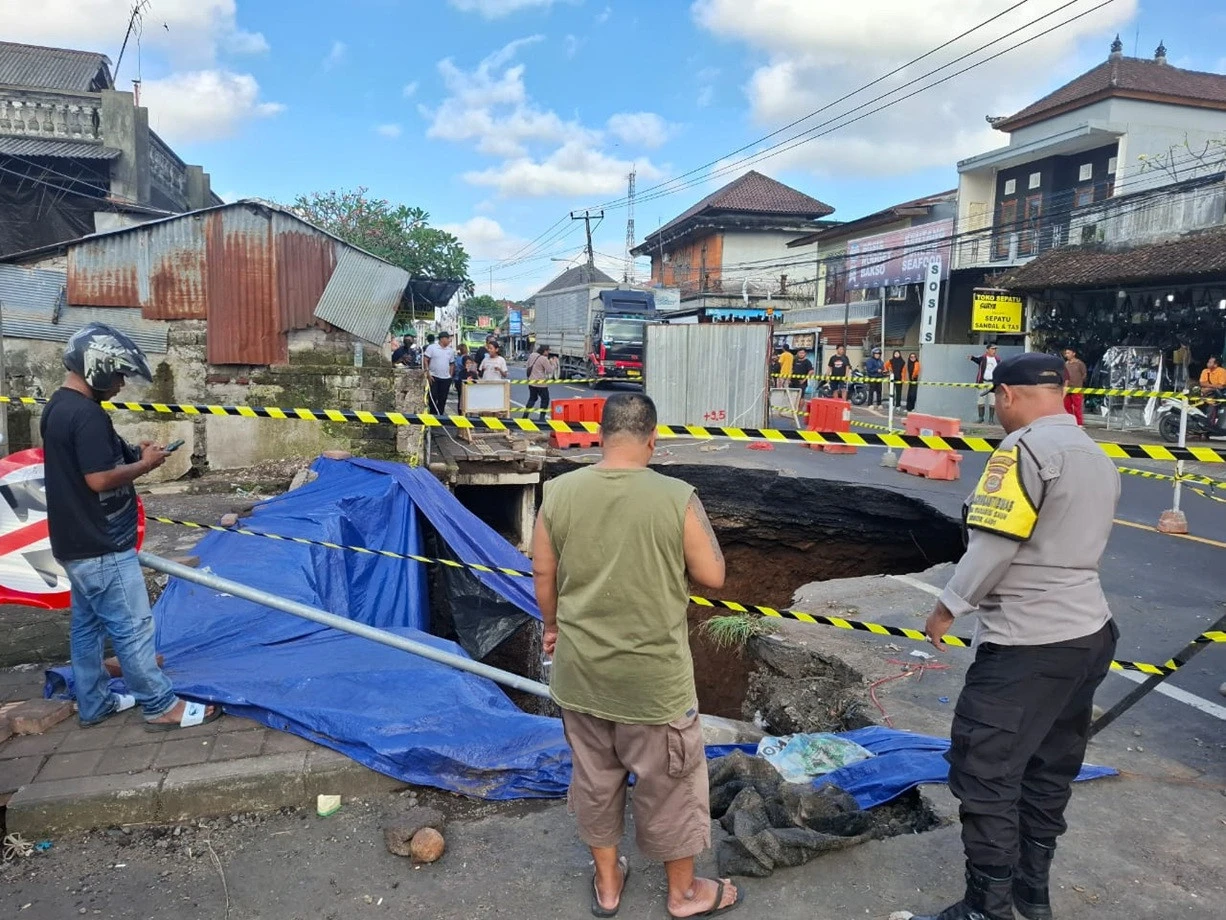 Jalur Denpasar–Gilimanuk Dialihkan Sebulan, Ini Jalan Alternatif yang Tersedia