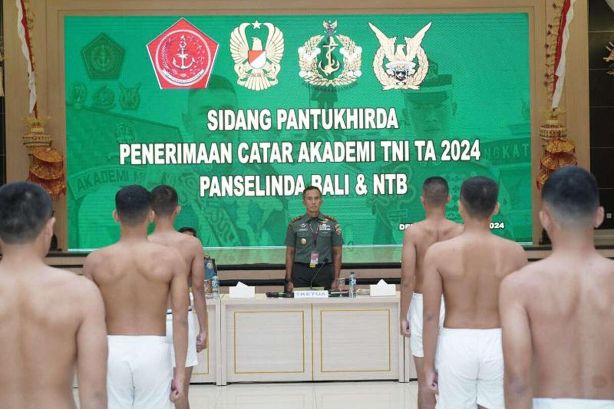 84 Calon Taruna Akademi TNI Asal Bali & NTB Tes Pantukhir, Mayjen Bambang Berpesan