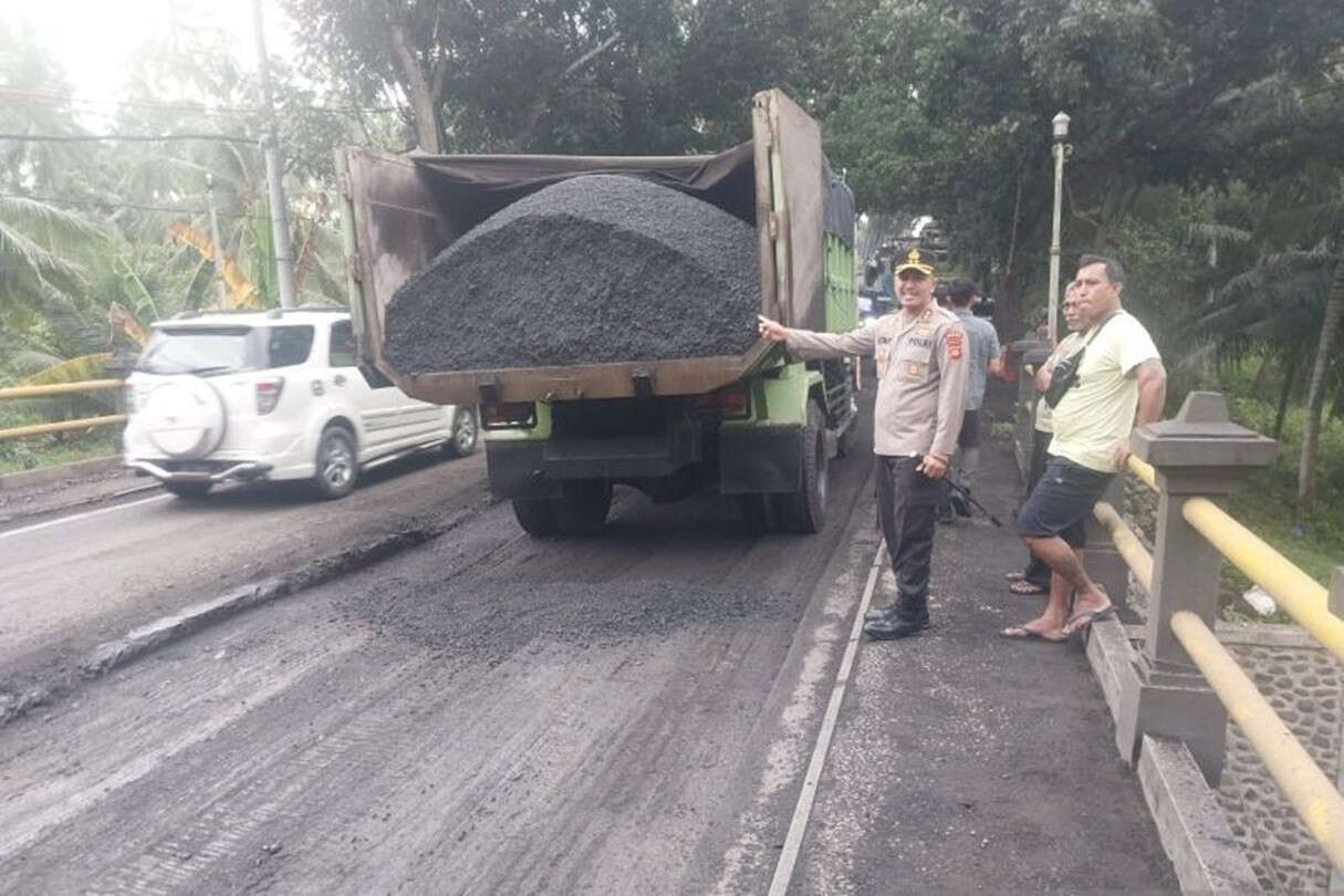 Info Mudik 2025: Jalan Berlubang, Jalur Denpasar – Gilimanuk Dipermak