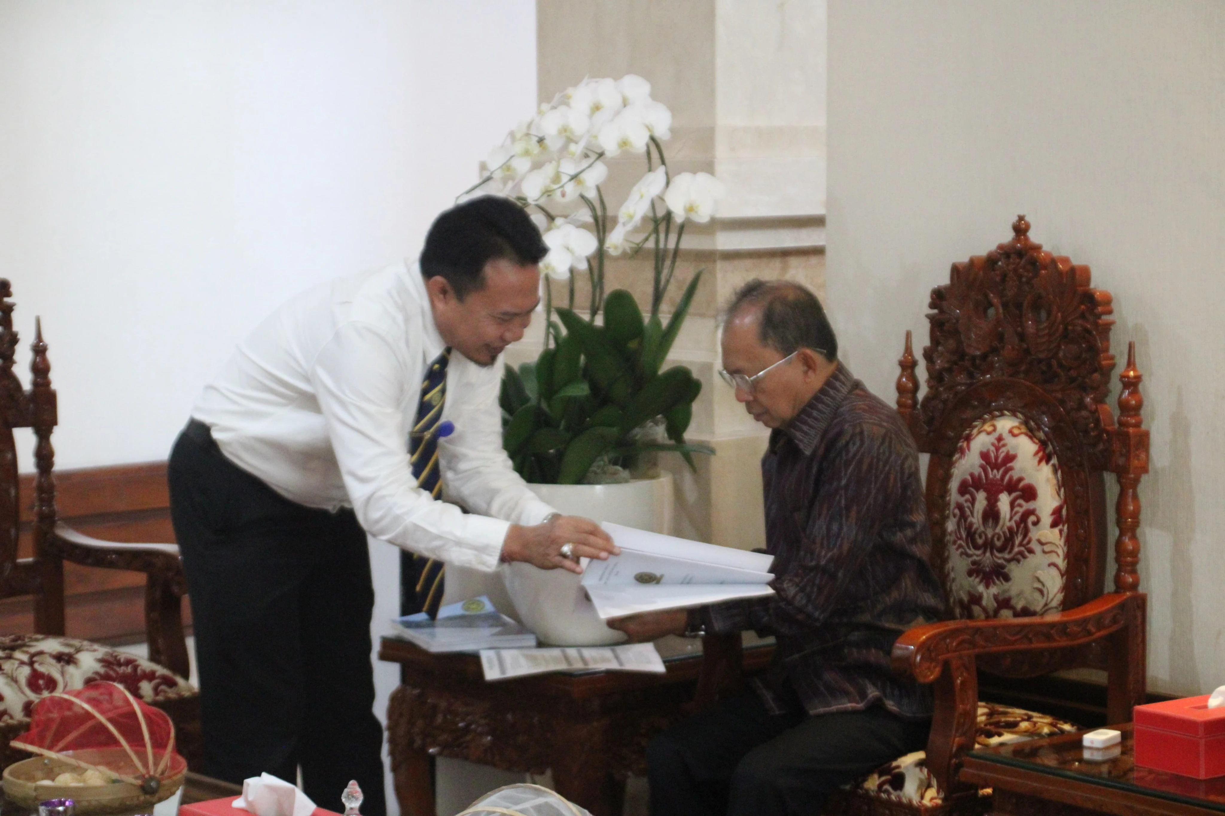 Unud Seleksi 149 Calon Mahasiswa Penerima Program Satu Keluarga Satu Sarjana