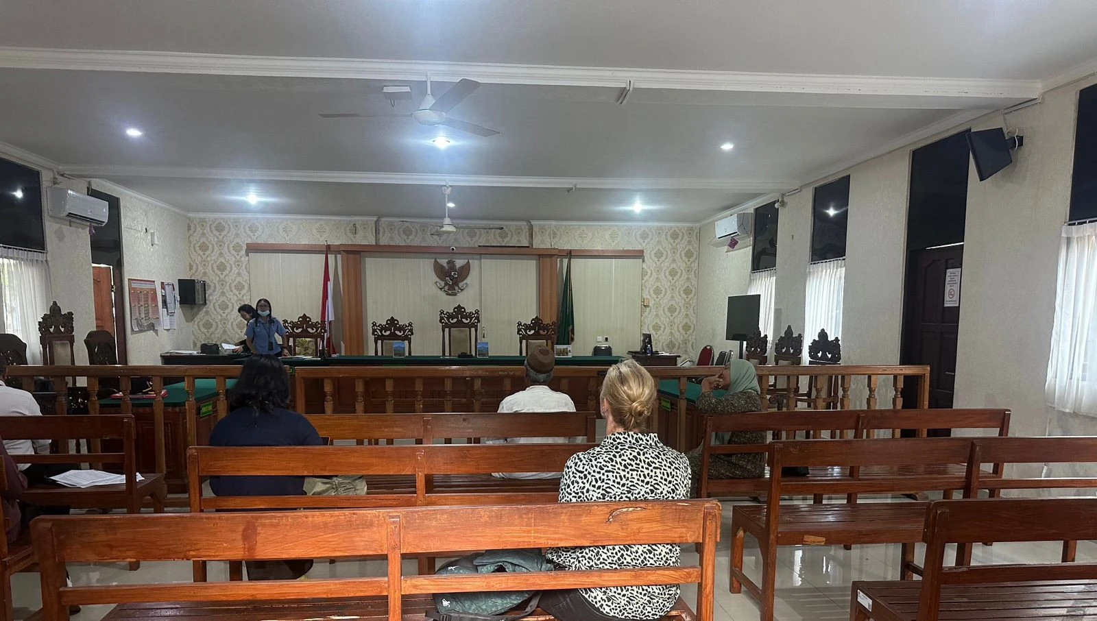 Sejarah, Penjual Monyet Ekor Panjang Dihukum 7 Hari & Denda Rp 500 Ribu