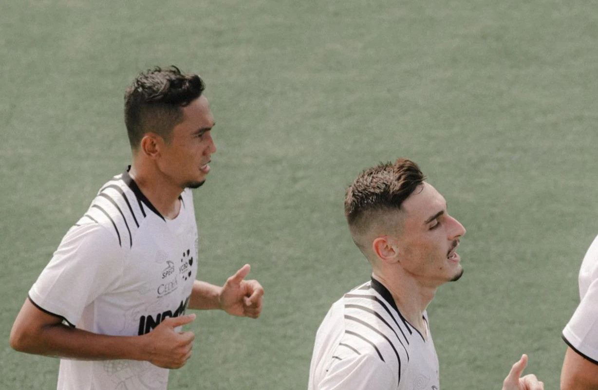 Harapan Besar Kapten Ricky Fajrin untuk Johnny Jansen, Sentil Era 2017