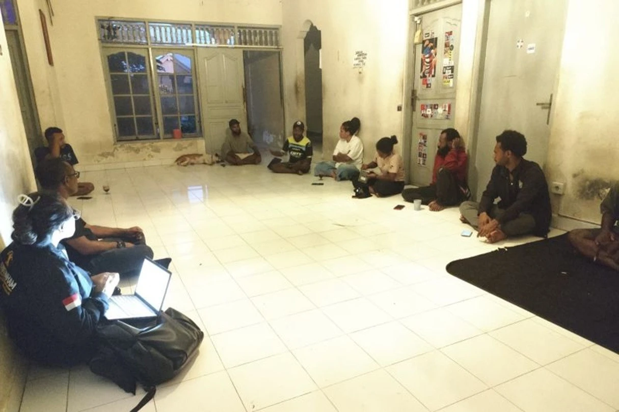 Heboh Mahasiswa Papua di Bali Diteror Paket Kepala Babi, Menteri HAM Mengecam