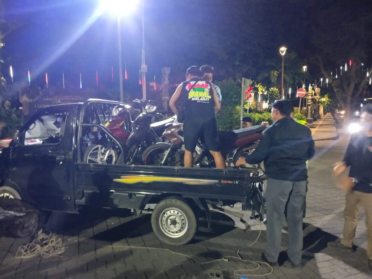 Polisi Denpasar Gencar Patroli Malam Minggu, Sita 4 Motor Tanpa Surat Kendaraan