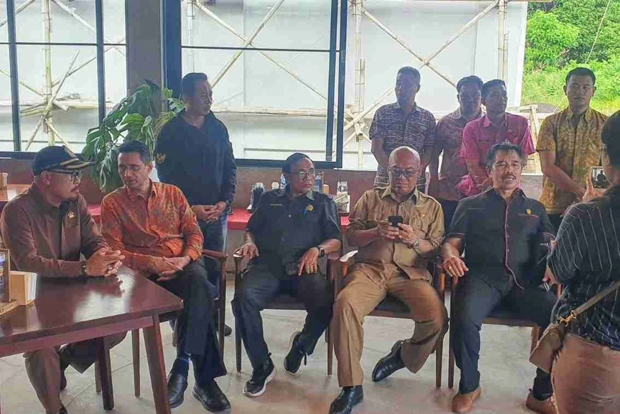 DPRD Bali Minta Satpol PP Bongkar Bangunan Step Up Hotel, Sentil PHK Karyawan