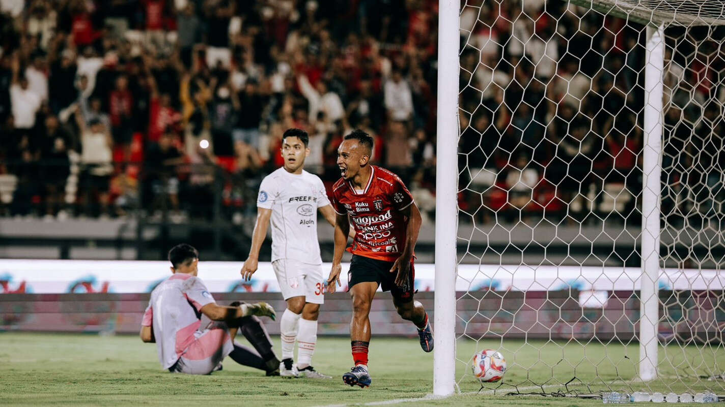 Teco Bungkam Mulut Besar Yogie Nugraha, Persis Kalah Telak dari Bali United