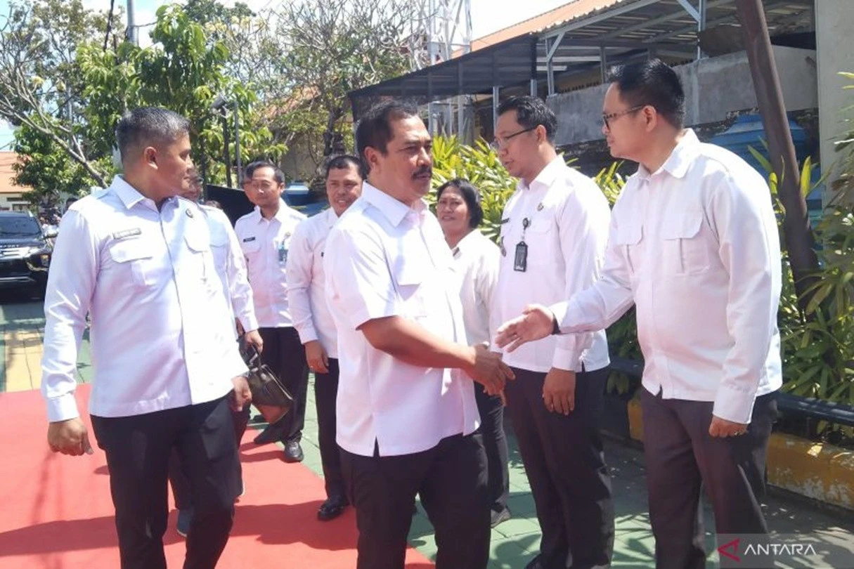 WNA Masuk Bali Diperketat, Kementerian Imipas Gandeng BKPM