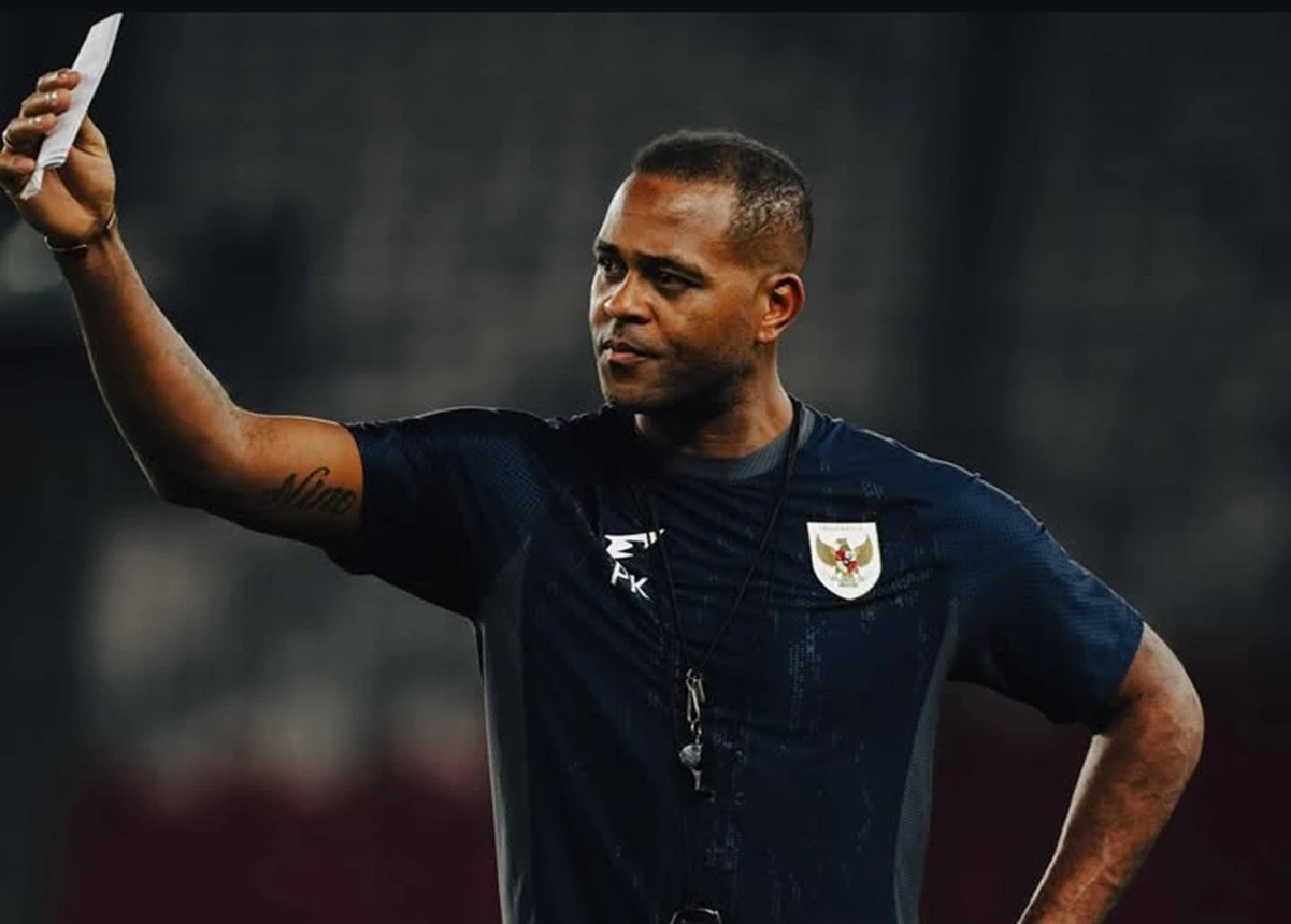 Erick Thohir Sentil Taktik & Mental Pemain Timnas, Minta Patrick Kluivert Bersiap