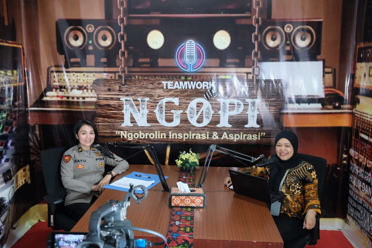 Kemenkum NTB Gandeng Polda Bincang Hukum Melalui Podcast NGOPI