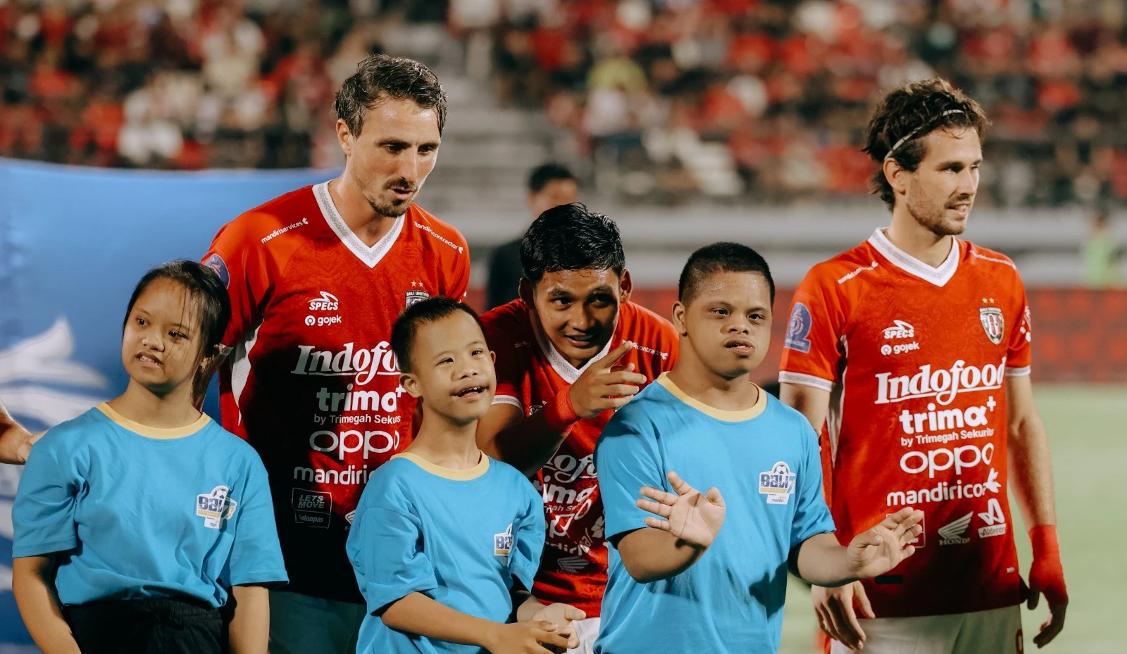 Laga Bali United vs Persita Diramaikan Anak Down Syndrome, PIK POTADS Bangga