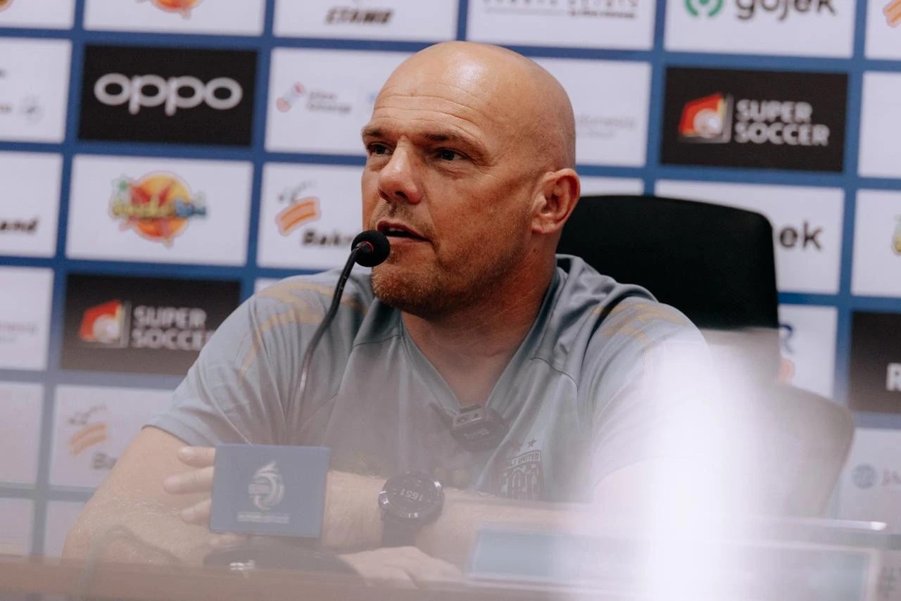 Counter Attack Bhayangkara FC Jadi Momok Bali United, Johnny Jansen Blak-blakan