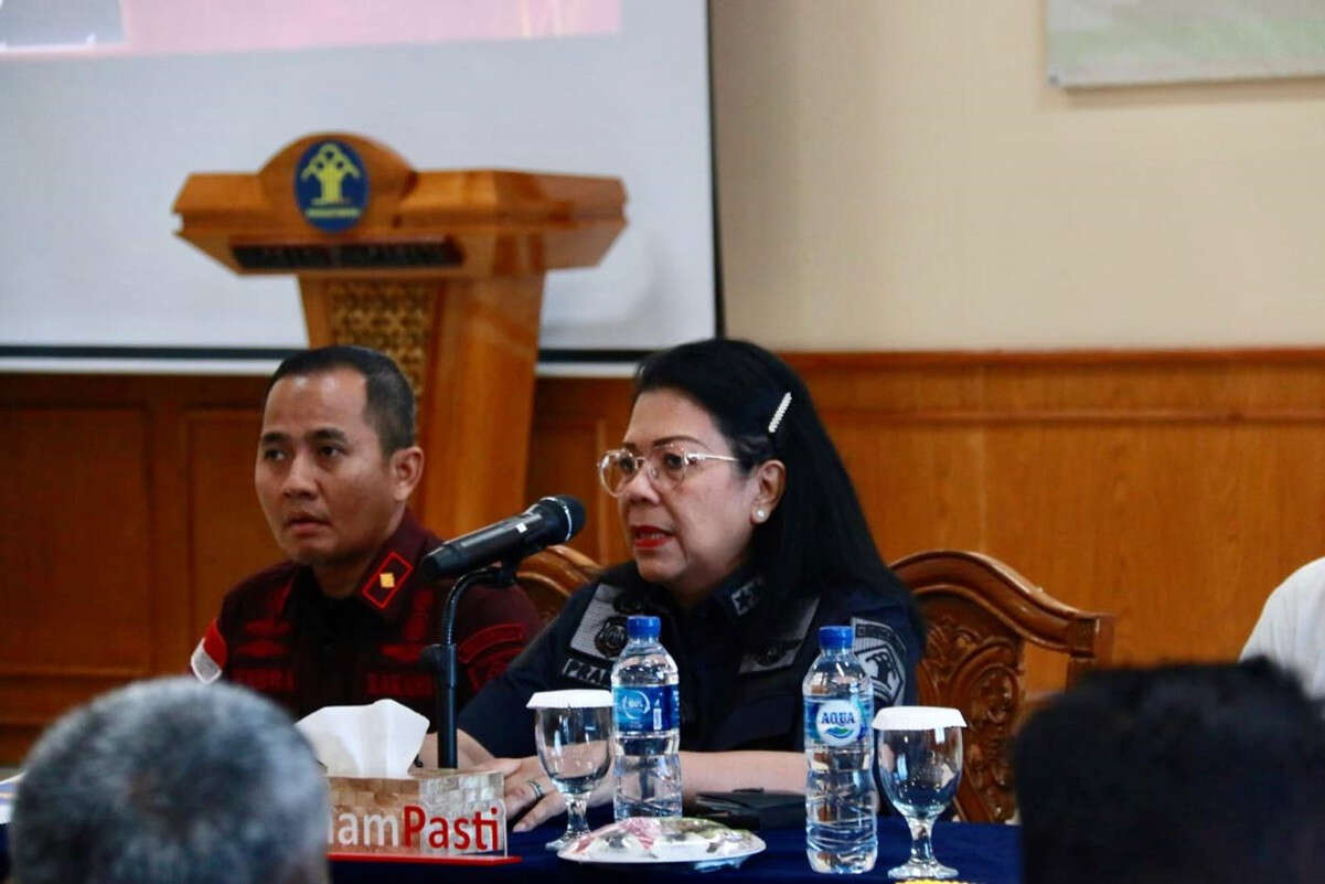 Pramella Puji Kinerja Jajaran Imigrasi Singaraja, Sentil Kualitas Layanan Publik