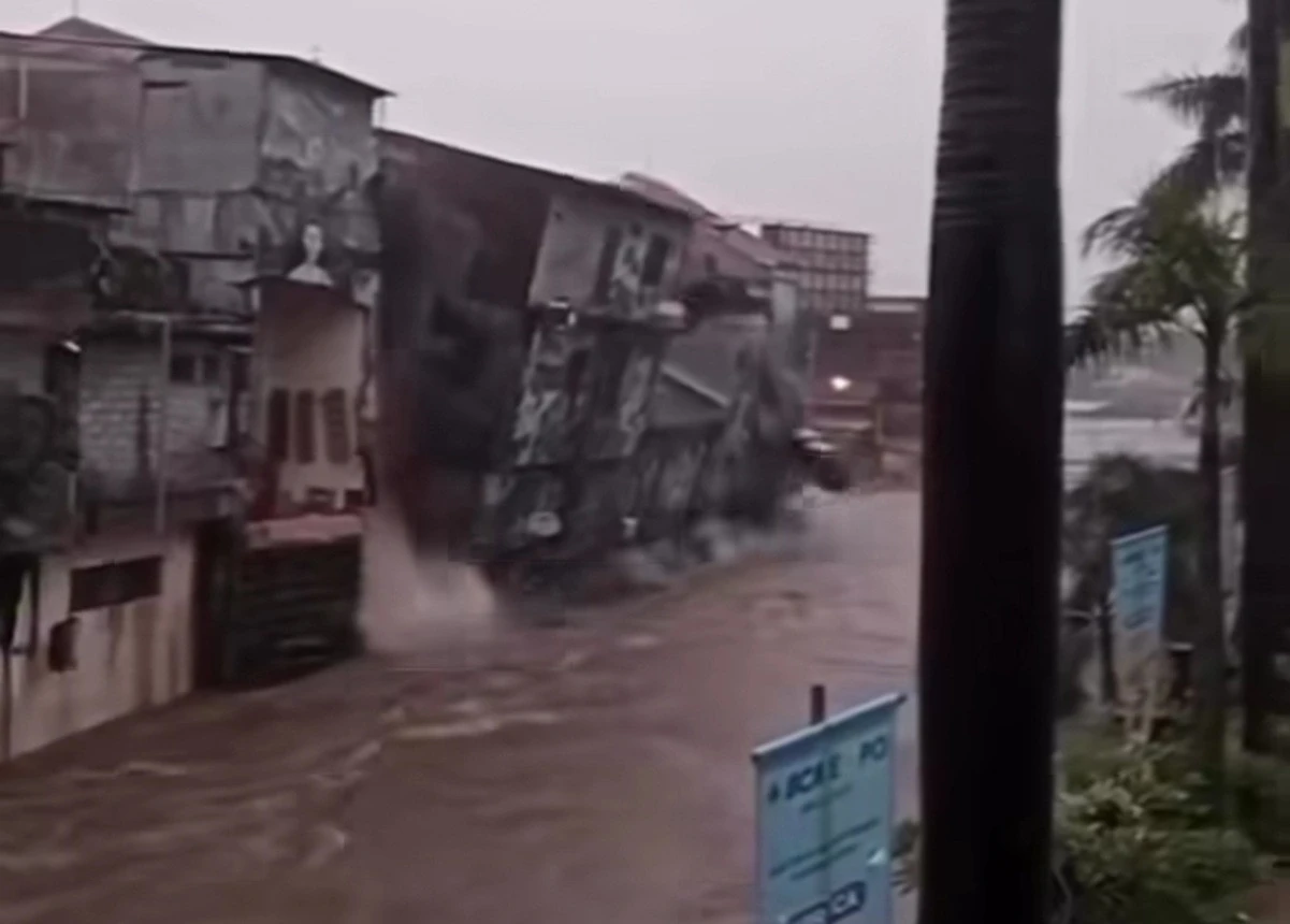 Banjir Besar Melanda Bali, Denpasar Lumpuh, Warga Jembrana Hilang