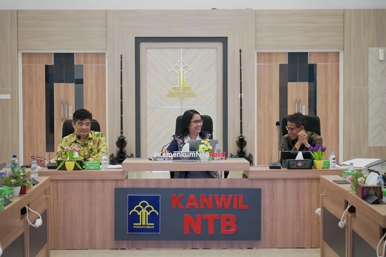 Kemenkum NTB Kawal Penyempurnaan Raperda & Raperbup Sumbawa Barat