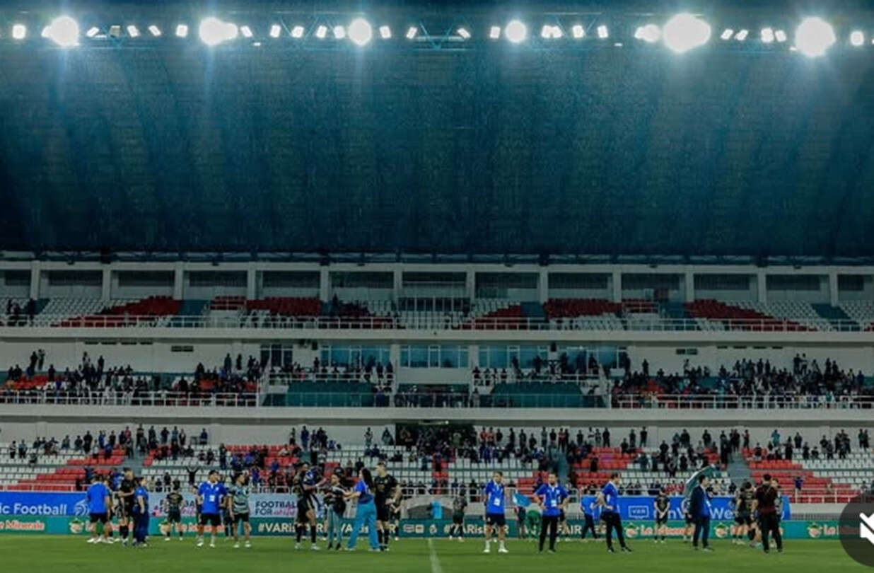 Suporter Berulah, Blokade Akses Masuk Stadion Jatidiri saat PSIS Bungkam Bali United